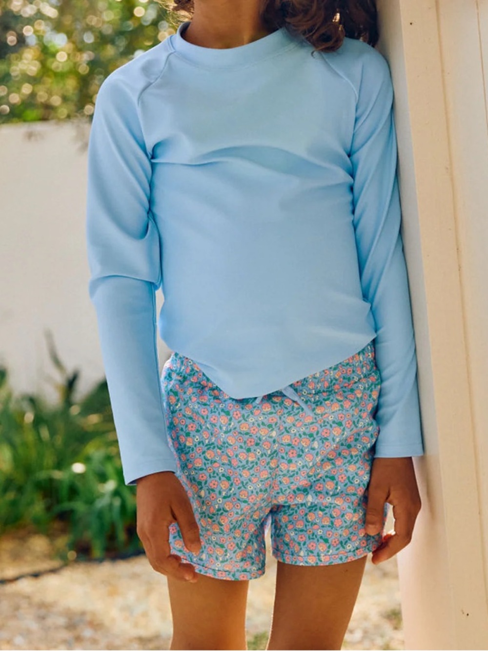 Minnow Light Blue Kids Long Sleeve Rashguard Swim Top with Floral Shorts size 3